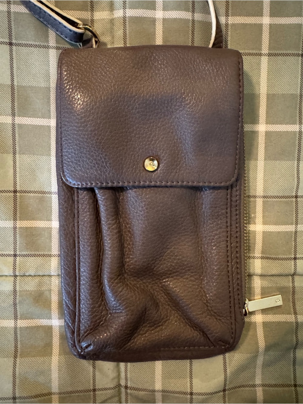 GILI Gray Leather Crossbody Phone Pouch